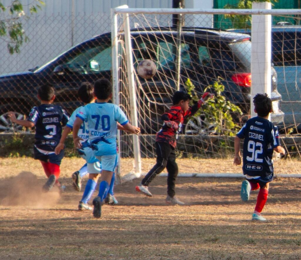 Delfines vs Rayados Cozumel 14