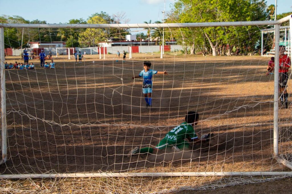Delfines vs Rayados Cozumel 09