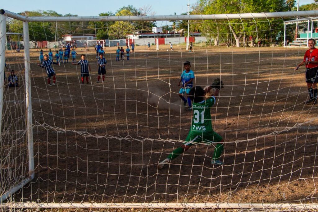 Delfines vs Rayados Cozumel 06