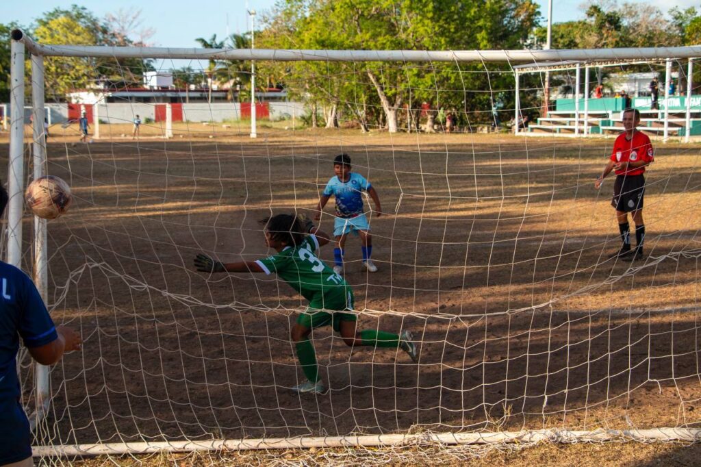 Delfines vs Rayados Cozumel 05