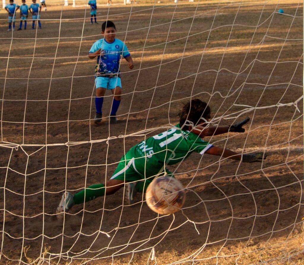 Delfines vs Rayados Cozumel 02