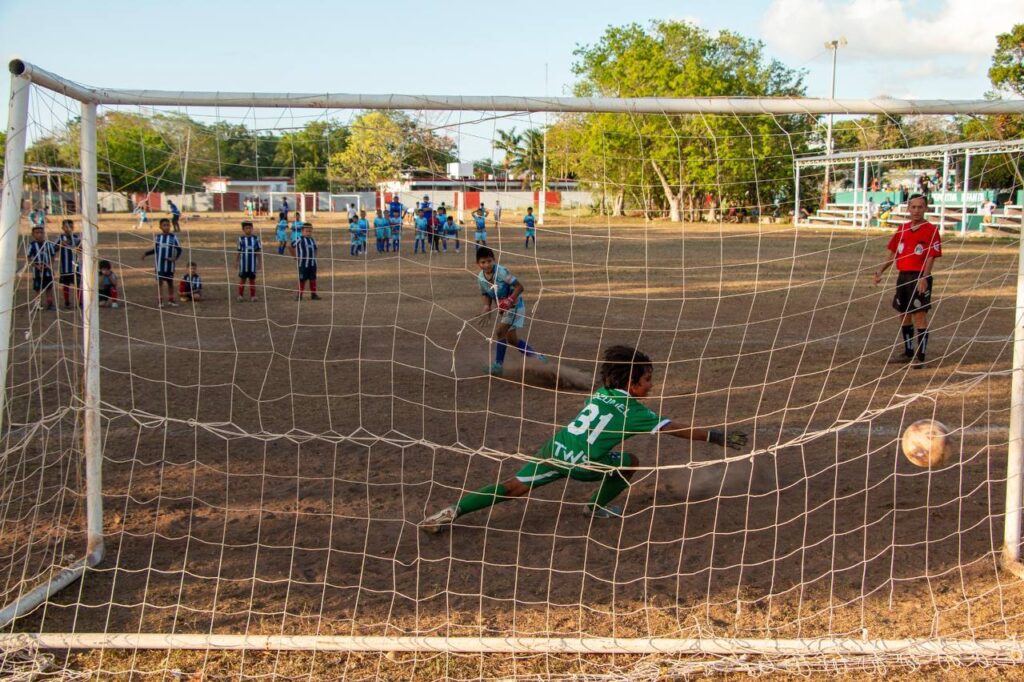 Delfines vs Rayados Cozumel 01